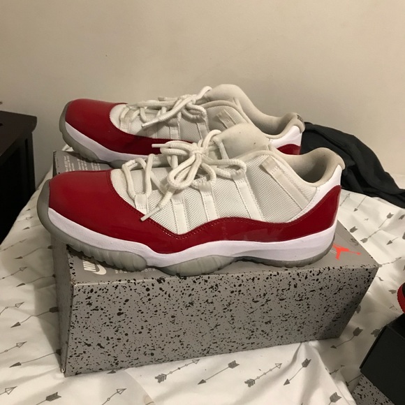 Air Jordan’s and nikes - Picture 3 of 6